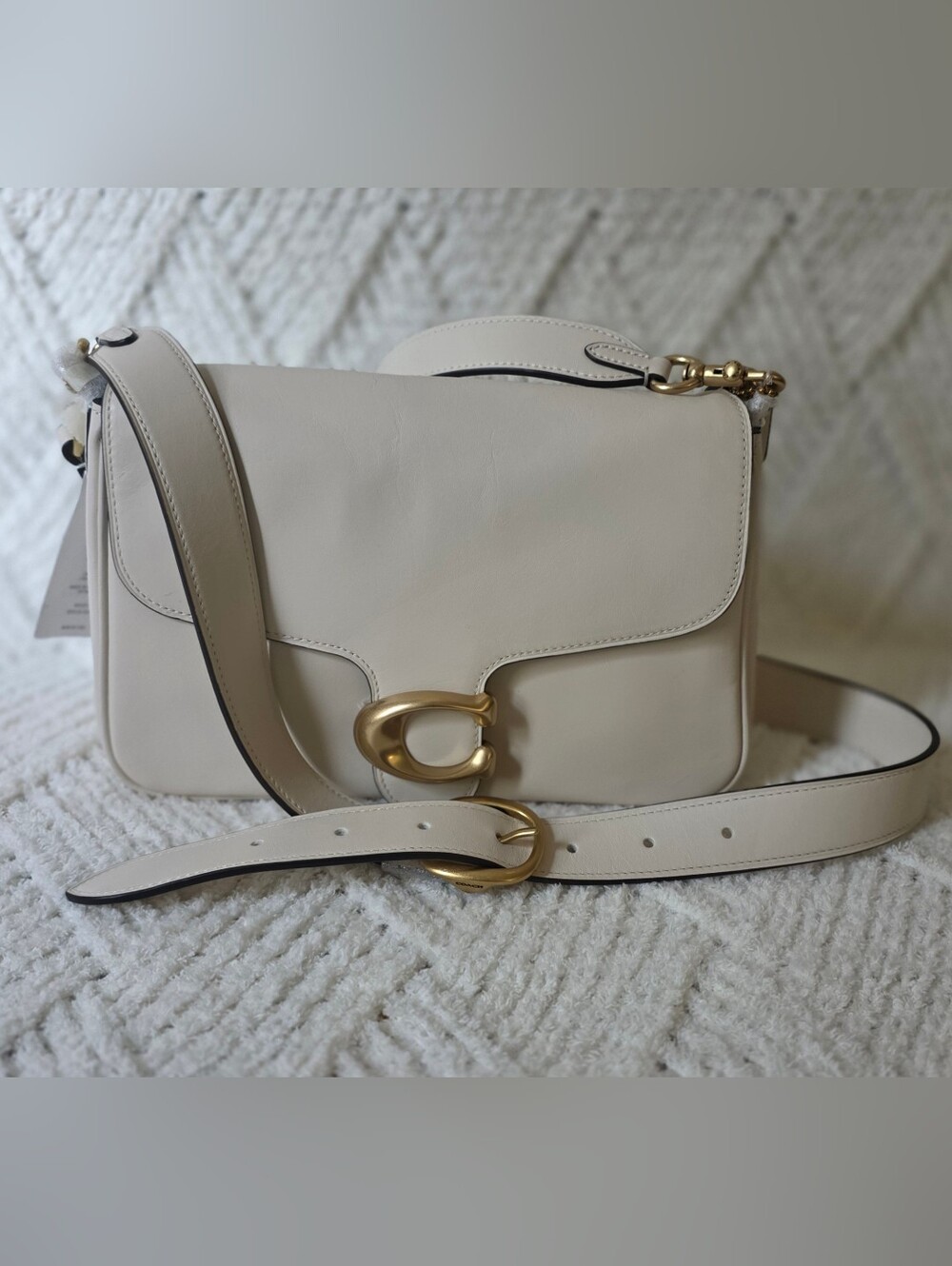 Coach Cream Leather Saddle Crossbody with Gold C Hardware